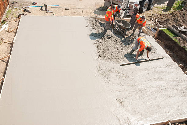 Best Concrete Pool Decks in Warren, IL